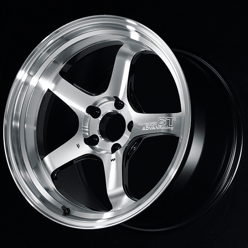 Advan GT Beyond-R 18X11.0 / +15 Offset / 5x114.3 BC / 73mm Bore / Machining and Diamond Cutting